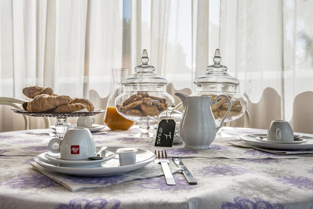 Hotel Il Cavallino Blu Volterra Kültér fotó