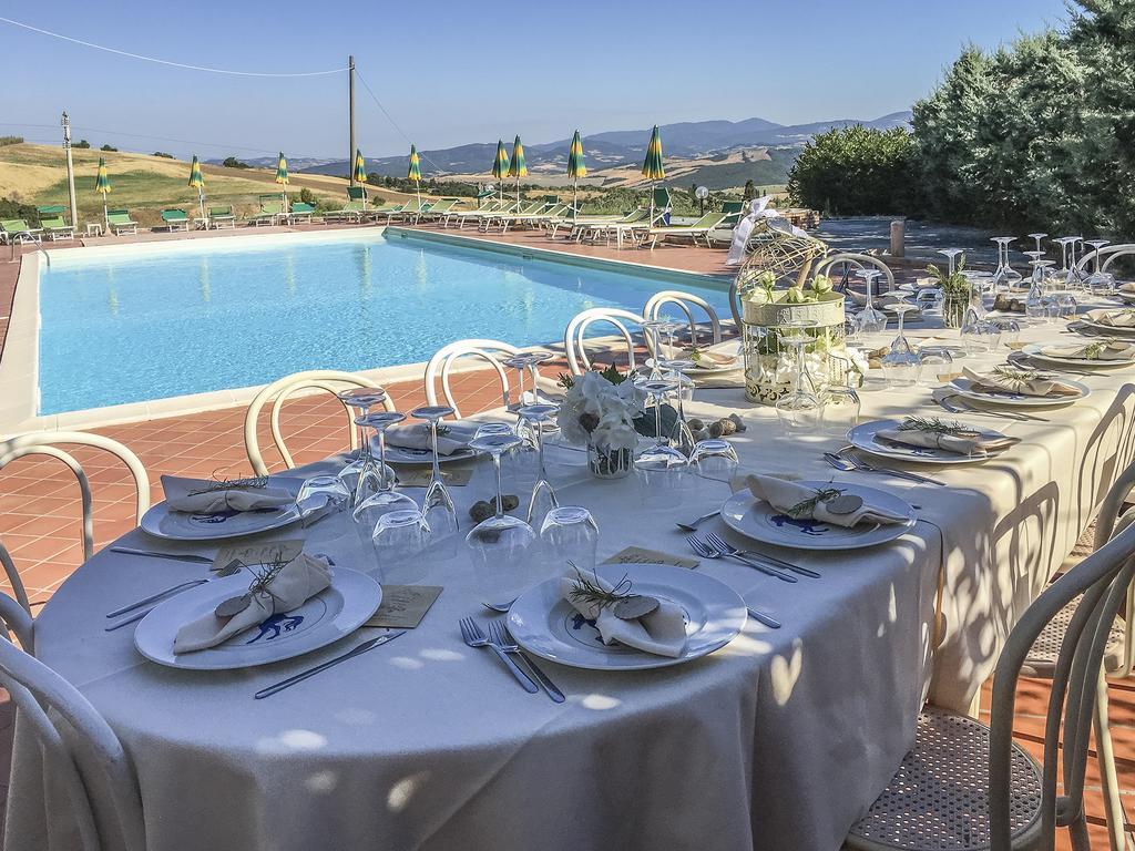 Hotel Il Cavallino Blu Volterra Kültér fotó